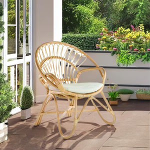 Belle chaise en rotin naturel de haute qualité au design minimaliste, confortable pour manger à l'intérieur/à l'extérieur, mobilier d'extérieur durable - Product Image 1