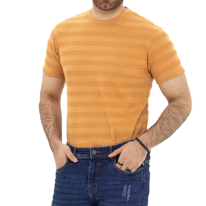 T-shirt Camo élégant pour hommes Design de mode d'été à séchage rapide avec haut tricoté à manches courtes à imprimé rayé multicolore - Product Image 6