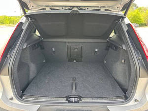 Vo_lvo XC40 B5 Plus Bright Theme 2023 d'occasion en excellent état - Product Image 5