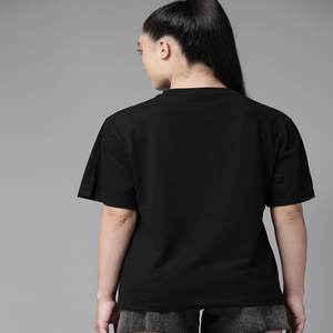 เสื้อยืดคอกลมแขนปกติทำจากผ้าฝ้ายแท้ลำลองสวมใส่ในฤดูร้อนกับเสื้อยืดของผู้หญิงความยาวปกติในอินเดีย - Product Image 2