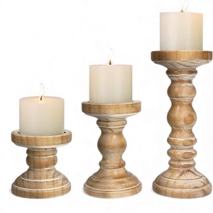 Colección de Portavelas de Madera Desgastada con Formas Vintage Hechas a Mano y Acabado Natural Rústico para Decoración del Hogar Estilo Granja - Product Image 3