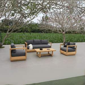 Juego de sofás de exterior con marco de teca moderno de Mallorca con cojines, muebles de patio de 4 piezas para jardines elegantes - Product Image 1