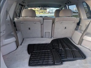 Voiture Toyota Highlander SE d'occasion 2013, essence, moteur 3.5L V6, transmission automatique, traction avant, transmission intégrale - Product Image 4