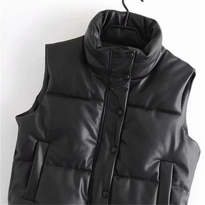 Manteaux féminins en PU noir personnalisés veste épaisse d'hiver fabriquée en usine gilet en faux cuir gilet respirant coupe ample - Product Image 4