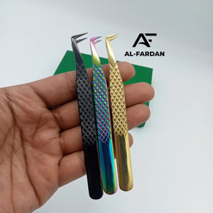 Pince à cils à 90 degrés en acier inoxydable, noir et or, multi-couleurs, de qualité supérieure, durable, top ventes - Product Image 1