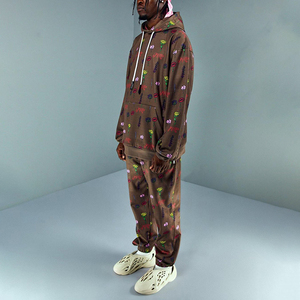 Conjunto de chándal con capucha transpirable personalizado para hombre estampado transpirable de talla grande para la temporada de invierno logotipo frontal cierre con cordón - Product Image 2