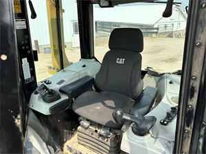 รถดันดินไฮดรอลิกเสริมแรงสำหรับแมวดีซีรีส์2017 100% LGP มือสองของแท้รถดันดินบูไฮดรอลิกเคลื่อนที่จากสหรัฐอเมริกา - Product Image 2