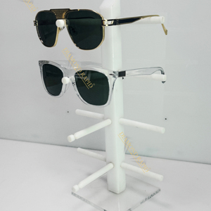 Para una nueva pantalla de barra giratoria de 6 pies utilizada en tiendas de óptica para exhibir productos de lujo para anteojos - Product Image 1