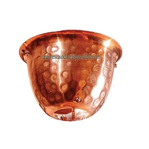 Fabricant de chaîne de pluie en cuivre pur faite à la main en métal martelé tulipe tasses chaîne de pluie et gouttière utilisation pour le jardin au prix de gros - Product Image 2