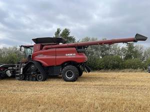 รถเกี่ยวข้าว Case IH 9250 ปี 2022 มือสอง ผสานพลังการเก็บเกี่ยวและความมีประสิทธิภาพที่เหนือชั้นเข้ากับเทคโนโลยีมอเตอร์ปั๊มและเครื่องยนต์ขั้นสูง - Product Image 6