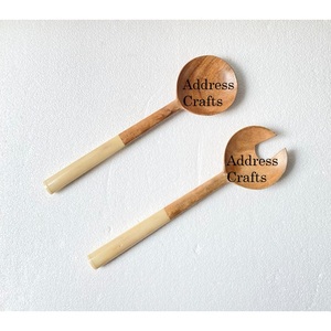 Ensemble de service à salade en acacia durable avec poignée en résine, outils à salade décoratifs, cuillère de service, fourchette, poignée Bobbie, ustensiles de cuisine - Product Image 4
