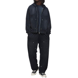 Ensemble survêtement homme MOVATEXTILE en coton délavé à l'acide avec logo personnalisé, style streetwear délavé au soleil, fabriqué au Pakistan - Product Image 2