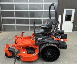 Cortadora de Césped Autopropulsada con Control Remoto de Grado Industrial Z781i para 2025, Motor de 2 Tiempos y 125 cc, Altura Máxima de Corte de 1000 mm, Fácil de Usar - Product Image 1