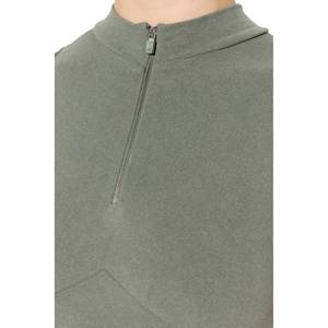 Top Deportivo Informal Hecho de Tela de Lona Resistente - Product Image 4