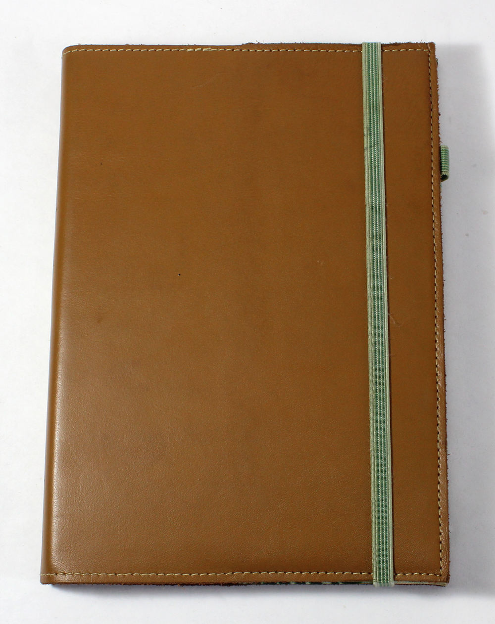 สีน้ำตาล