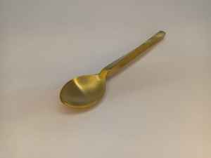 Ensemble de couverts de luxe en acier inoxydable Nouveaux couverts portables en métal doré Design vintage et mignon pour la maison et les mariages - Product Image 3