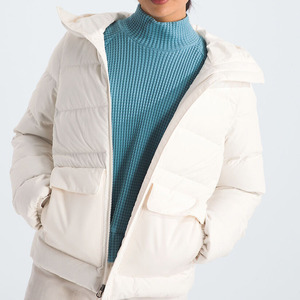 2025 Veliko Sports <b>Top</b> Design Women's Long Sleeve Puffer Jacket for Winter New Arrival <b>Bubble</b> Jackets with Plain Dyed Technique - Product Image 4