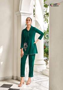 Ưa thích xu hướng phụ nữ thời trang-đạo Đức mặc Nhu cầu cao nhung kurti quần tinh khiết tay làm việc người lớn 'may mặc xuất khẩu & Nhà cung cấp - Product Image 3