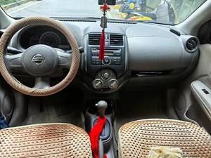 Sélection exclusive Niss-sa-n Sunny 2015 1.5XE Semi-automatique Master Edition SUV Kilométrage 73 200 Km Modèle Diesel Neuf Euro IV - Product Image 4