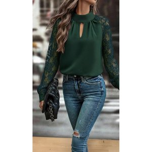 Blusa Sandy de Manga Larga para Mujer con Detalle de Ventana en el Busto, Cuello Alto y Mangas de Tul, 31670 - Verde - Product Image 1