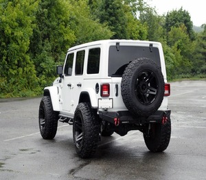 Usado 2023 Je *** EPS Wra *** nglers Unlimiteds Sports 6.4L V8 4x4 Coches usados en venta - Product Image 4