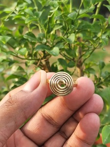 Anillo de latón con estilo de calidad superior para hombres y mujeres Tendencias de joyería de moda para suministro mundial de India - Product Image 4