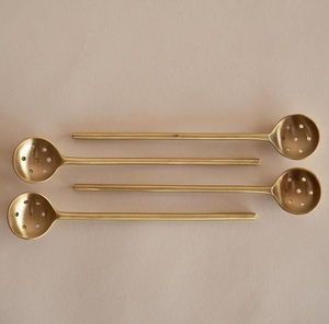 Most Classic <b>Cheap</b> Price Stainless Steel Cutlery <b>Set</b> Gold Cutlery Dessert Spoon Fork Knife Flatware <b>Set</b> Service Salad Spoon - Product Image 1