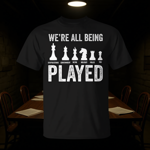 T-shirt promozionale con teoria della conspirazione: Siamo tutti fediati in trappola - Product Image 3