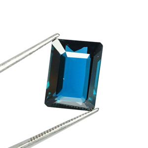 Pierre précieuse Topaze bleue de Londres de 8x6 mm, taille émeraude - Topaze bleue de Londres facettée - Belle pierre naturelle de topaze pour la fabrication de bagues raffinées - Product Image 3