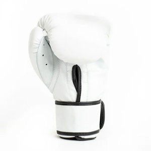 Gants de boxe en cuir synthétique de qualité supérieure, personnalisables en gros, avec mousse de qualité supérieure, fermeture auto-agrippante réglable, numériques - Product Image 2