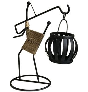 ร้อนวินเทจตกแต่งบ้านสร้างสรรค์เชิงเทียนผู้ถือเทียนหอมเหล็กหล่อมนุษย์รูปร่างโลหะสีดำเชิงเทียน - Product Image 1