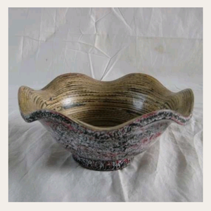 Trendy Bamboo Bowls from Vietnam: Natural Bowls for Stylish Display and Easy-to-Clean Food Storage in Contemporary <b>Spaces</b> - Product Image 5