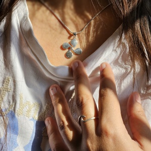 Colgante ligero de flor floral de Plata de Ley 925, el mejor regalo Navidad religioso de, colgantes y dijes finos para siempre - Product Image 1