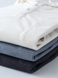 Sudadera con Capucha Personalizada con Logotipo, de Pana, Talla Grande, con 14 Botones en el Cuello, Bolsillo Grande y Cordón Ajustable para Hombre - Product Image 4