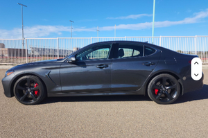 Genesis G70 3.3T Sport 2021, Usado, Volante a la Izquierda/Derecha - Product Image 2