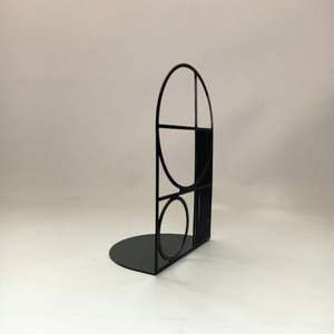 Sujetalibros de metal de diseño estándar con estilo antiguo, una gran opción para un aspecto vintage sutil en la decoración del hogar o la oficina - Product Image 4