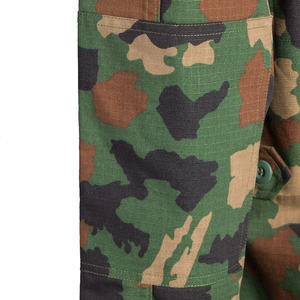 Conjunto de Pantalones y Chaqueta de Camuflaje Woodland con Revestimiento DWR, Antidesgarro, Estilo BDU, Ropa de Entrenamiento Táctica Resistente para Hombre - Product Image 3
