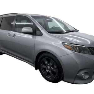 Toyota Sienna SE Premium 2017, 8 Pasajeros, 4 Puertas, Minivan, Techo Solar Izquierdo, Navegación, Cuero - Product Image 1