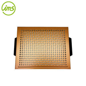 Large Non-Stick <b>BBQ</b> Grilling Tray Topper with Handle Made of Metal - Product Image 3