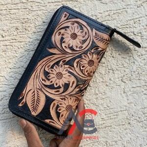 Porte-monnaie en cuir sculpté usiné à la main pochette étui de téléphone élégant multi-usages portefeuilles en cuir occidental fait à la main pochette en cuir marron Fo - Product Image 1