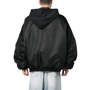 Blouson Bomber en Satin Personnalisé pour Homme – Hiver, Vente en Gros, Teint Uni, Écologique, Coupe-Vent, Réversible, Respirant, à Capuche - Product Image 4