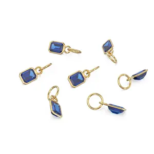 Colgante de Oro Amarillo de 14k con Zafiro Azul Corte Esmeralda, Hecho a Mano, Joyería de Septiembre con Perla y Gema Azul - Product Image 1