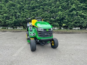 Cortacésped John For Deere X117R usado de alta calidad a la venta - Product Image 4