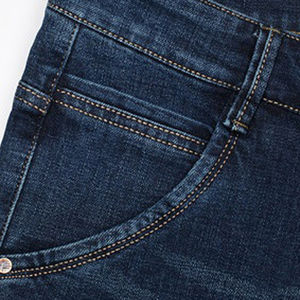 Jeans de mezclilla elástica para hombre, lavado oscuro, corte recto ajustado, tiro medio, estilo clásico, casual, para uso diario y negocios - Product Image 4