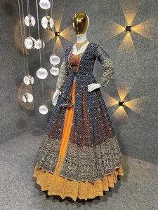 Juego de pendientes de aro para mujer, pendientes de aro de alta calidad, de diferentes colores - Product Image 4