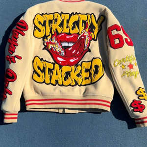 เสื้อแจ็คเก็ตพัฟเฟอร์ทรงโอเวอร์ไซส์ สไตล์สตรีทแวร์ สำหรับผู้ชาย ปักโลโก้แบบ 3 มิติ ดีไซน์เองได้ ผลิตตามแบบ OEM - Product Image 3