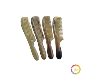 Fournisseur en gros de confiance HORN COMB proposant d'authentiques peignes en corne de buffle artisanaux pour les marchés des soins de beauté - Product Image 4