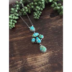 สร้อยคอรูปดอกไม้สีฟ้าครามโซโนรันเมาเทนจากเอลี สกีทส์ ทำจากเงินสเตอร์ลิง เหมาะสำหรับเป็นของขวัญ - Product Image 3