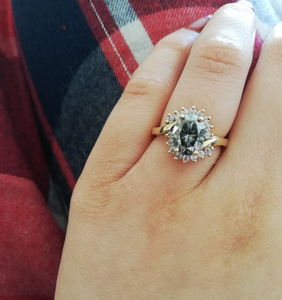 2,75 CTW Grey Moissanite Halo Anillo de bodas VVS2 Anillo de compromiso de diamante gris de corte ovalado con plata de ley para mujeres - Product Image 3