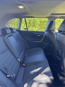 Achetez maintenant des voitures d'<span class=keywords><strong>occasion</strong></span> : <span class=keywords><strong>Toyota</strong></span> <span class=keywords><strong>RAV4</strong></span> Limited 2.5P HV ECVT AWD SUV 2025, prête à être expédiée - Product Image 4